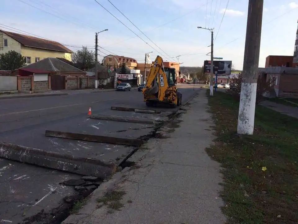 У Кропивницькому підрядник відмовився ремонтувати Полтавський міст фото 1