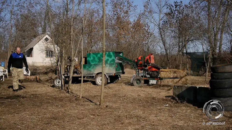 Житель Кіровоградщини облаштовує на дачі тренувальний полігон (ФОТО) фото 7