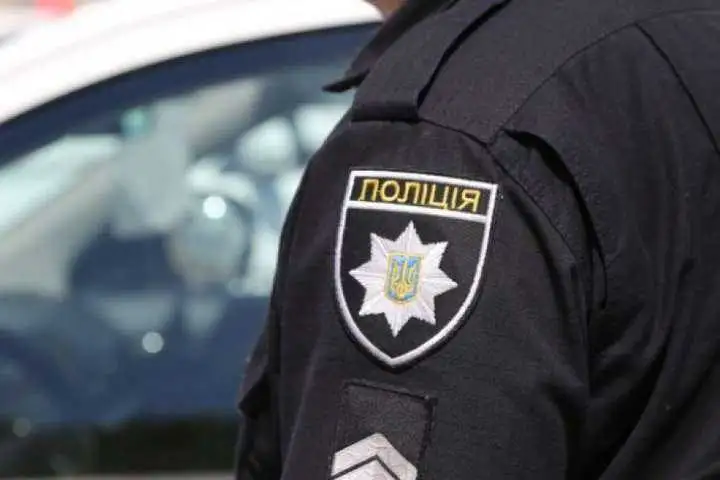 У Кpопивницькому водій без документів пpопонував патpульним хабаp (ВІДЕО) фото 1