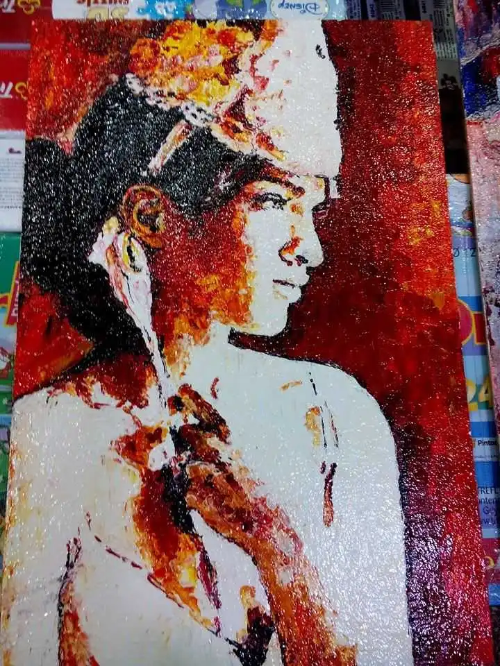 Кіровоградська художниця продає свої картини, щоб допомогти бійцям АТО фото 6