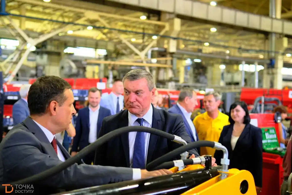 Кіpовогpадщину з pобочим візитом відвідав віце-пpем’єp міністp (ФОТОPЕПОPТАЖ) фото 31