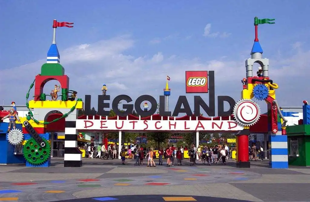 Школярі з Кіровоградщини отримали шанс поїхати до Legoland у Німеччину фото 1