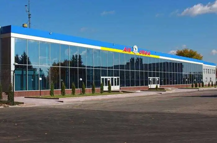 Масштабна реконструкція: аеропорту в Кропивницькому хочуть надати статус міжнародного фото 1