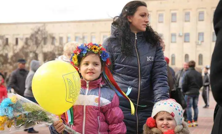 У Кіровоград повернулися 85 бійців 17-го тербату (ФОТО) фото 1