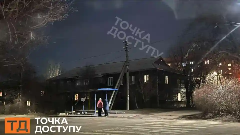 зупинка громадського транспорту