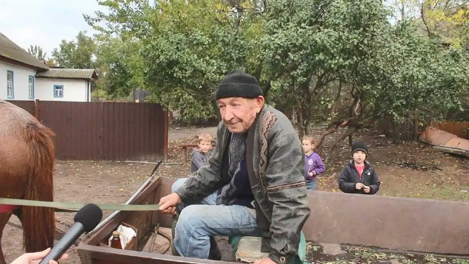На Кіровоградщині жителі трьох сіл 5 років живуть без транспортного сполучення (ФОТО)