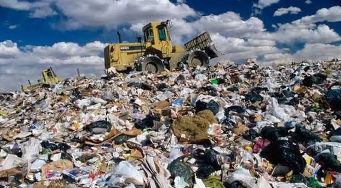 На Кіровоградщині санкціонували понад 200 сміттєзвалищ фото 1