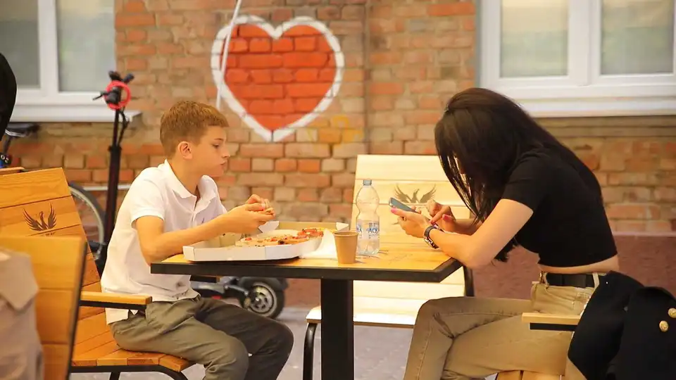 Переселенці з Луганщини відродили сімейний бізнес у Кропивницькому (ФОТО)