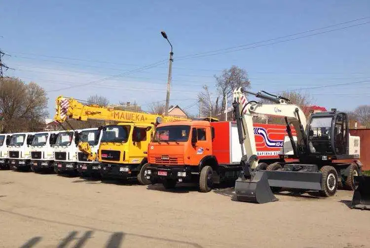 За рахунок Світового Банку кіровоградські комунальники придбали  30 одиниць сучасної потужної техніки (ФОТО)