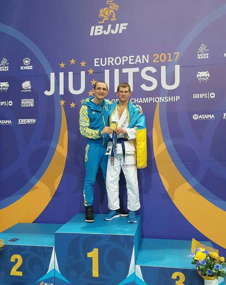 Після семи «чистих» перемог спортсмен з Кропивницького став чемпіоном Європи з бразильського джиу-джитсу (ФОТО) фото 1
