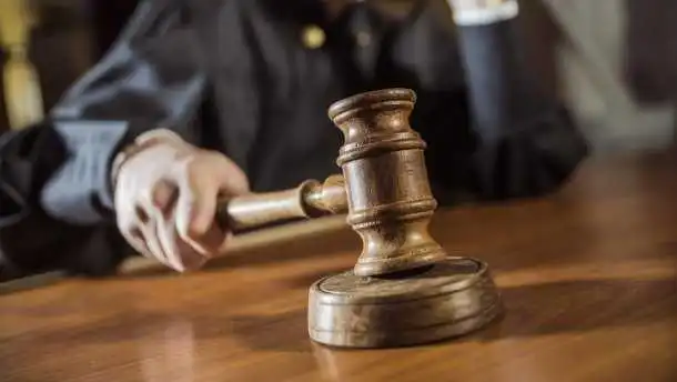 У Кропивницькому двом підозрюваним у рейдерстві змінили запобіжний захід фото 1
