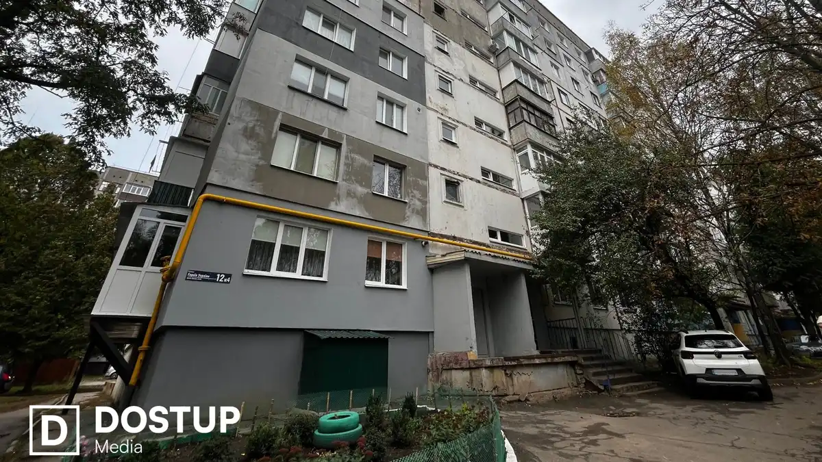 На якому етапі відновлення будинку на Героїв України після російської атаки:  що відповіли у міськраді