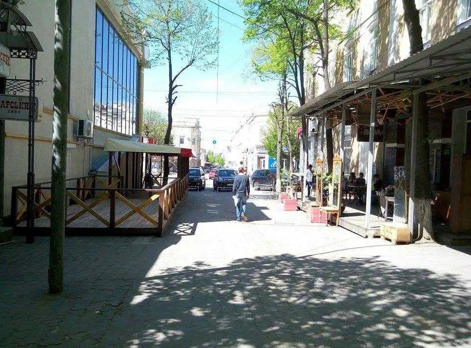 У Кропивницькому затвердили місця розташування літніх майданчиків (ПЕРЕЛІК)