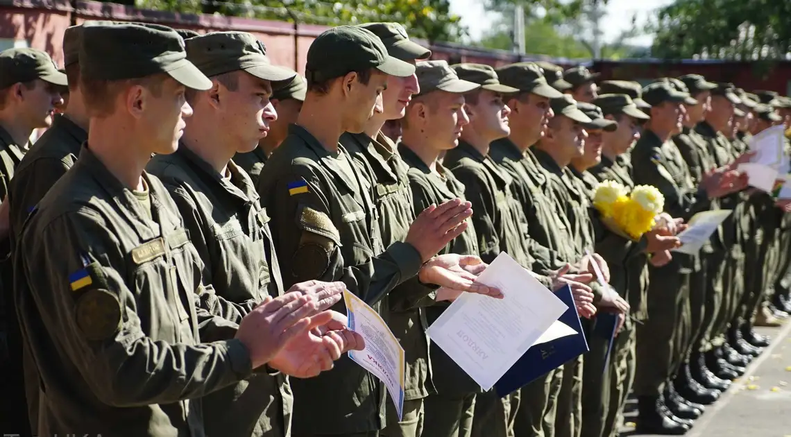 Як у Кропивницькому відзначили річницю військової частини Нацгвардії (ФОТО) фото 1