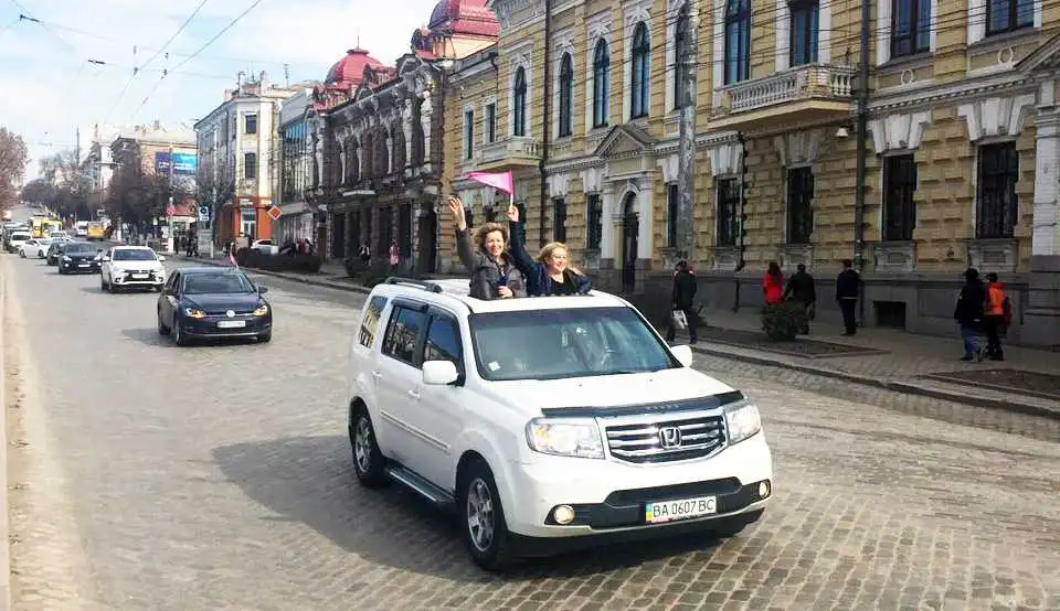 Жителів Кропивницького запрошують взяти участь в автопробігу