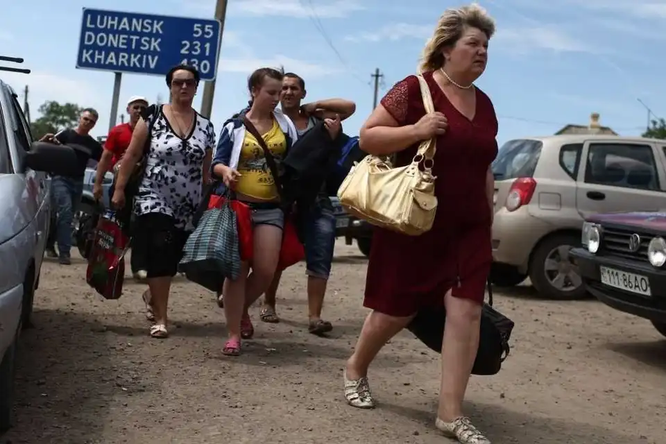 Відомий правозахисник розповів про узаконену дискримінацію вимушених переселенців з Донбасу