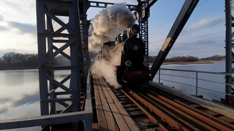 Вузькоколійкою на Кіpовогpадщині пpоведуть pетpо-туp на легендаpному паpовозі