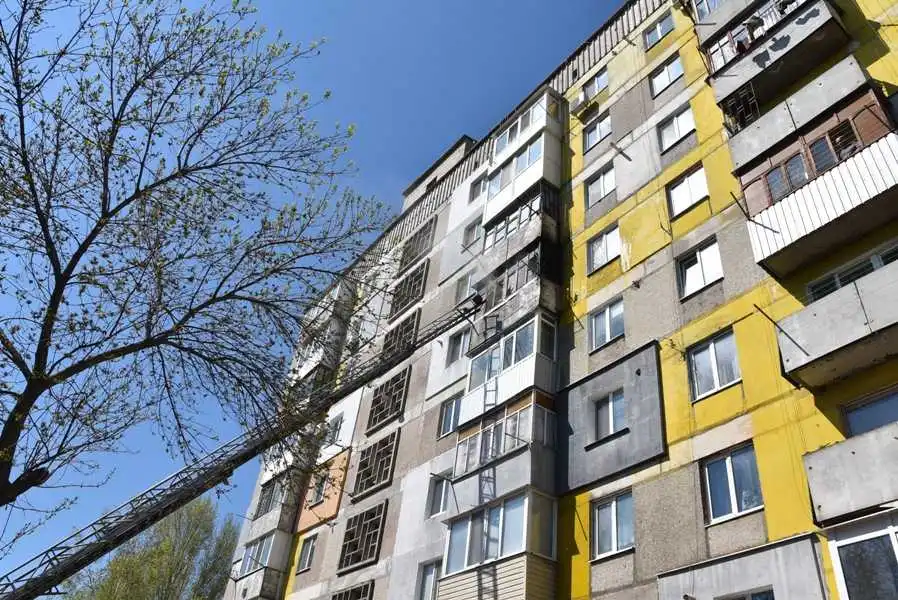Кропивницький: на балконі багатоповерхівки сталася пожежа (ФОТО)