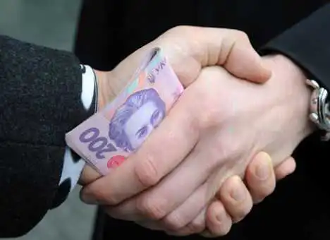 У Кропивницькому посадовець Держпродспоживслужби вимагав 3 тис. хабара