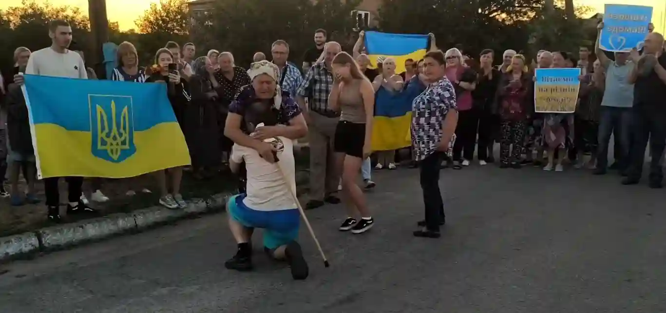 Зустріли звільненого з полону Володимира Протасова