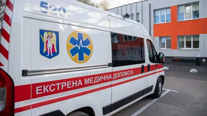 В Україні заборонили усі планові операції, лікарні лиш для хворих з COVID-19 фото 1