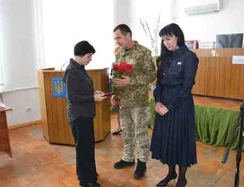 дружина загиблого військового отримала орден
