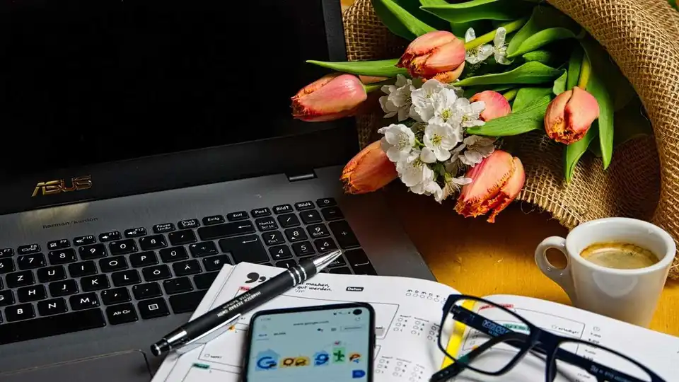 Свята та вихідні в Україні 2021: календар на наступний рік