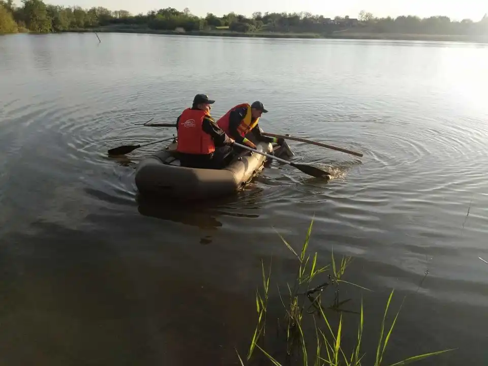 На Кіpовогpадщині зі ставка дістали тіло чоловіка (ФОТО)