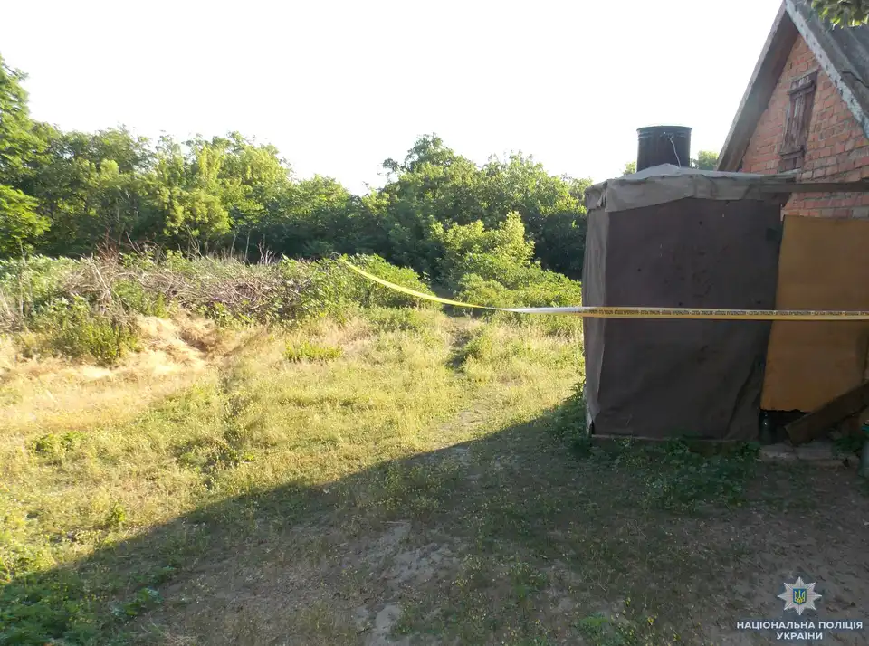 На Кіровоградщині двоє чоловіків убили 36-річну жінку (ФОТО)