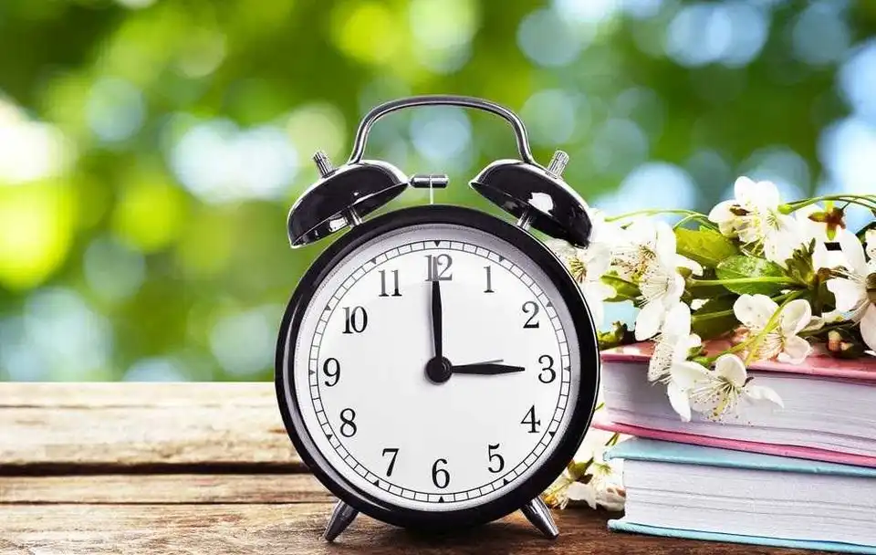 Переводимо годинники: Рада не підтримала скасування літнього часу