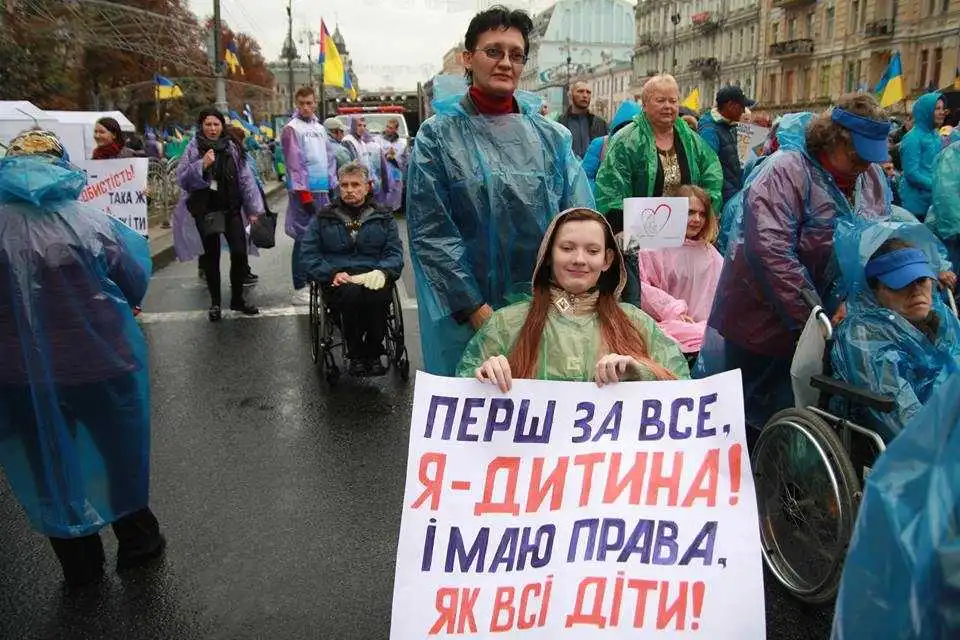 Кропивницькі активісти взяли участь у ході «Право на життя» (ФОТО)
