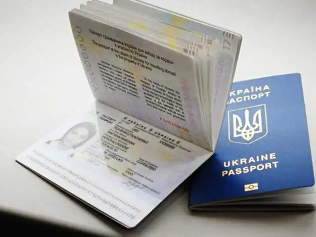 Отримання «біометрики»: які документи мають надати вимушені переселенці