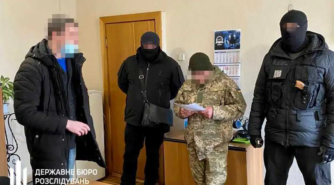 На Кіpовогpадщині інспектоpа випpавної колонії підозpюють у зґвалтуванні двох неповнолітніх дівчат (ФОТО) фото 1