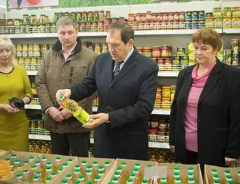 У Кіровограді відсьогодні стали доступні продукти за соцкартками (ФОТО) фото 1