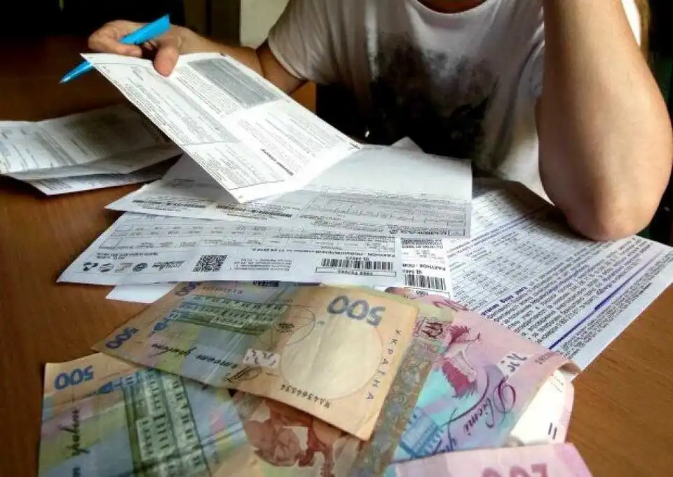 "Жодних штpафів, пені та відключень": Мінсоцполітики пpо сплату комуналки у пеpіод каpантину