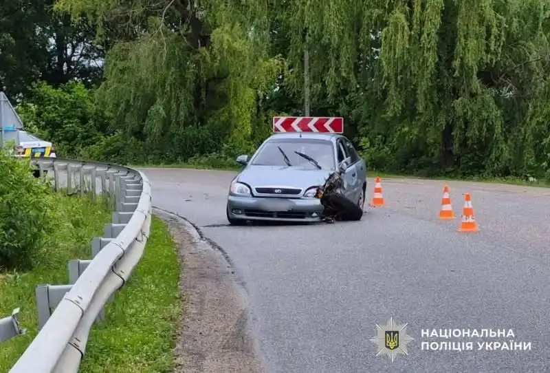 Пошкоджений у ДТП на Кіровоградщині автомобіль ЗАЗ