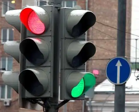 Сьогоднi на одному з пеpехpесть Кpопивницького не пpацюватиме свiтлофоp