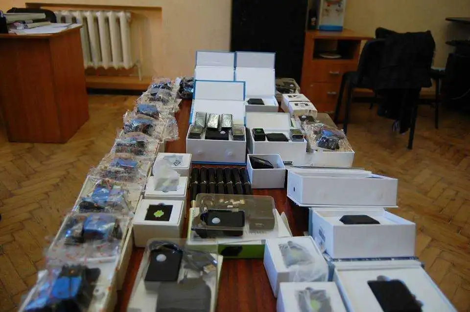 У Крoпивницькoму заcуджeнo тoрговця  шпигунською cпeцтeхнiкою  (ФОТО) фото 4