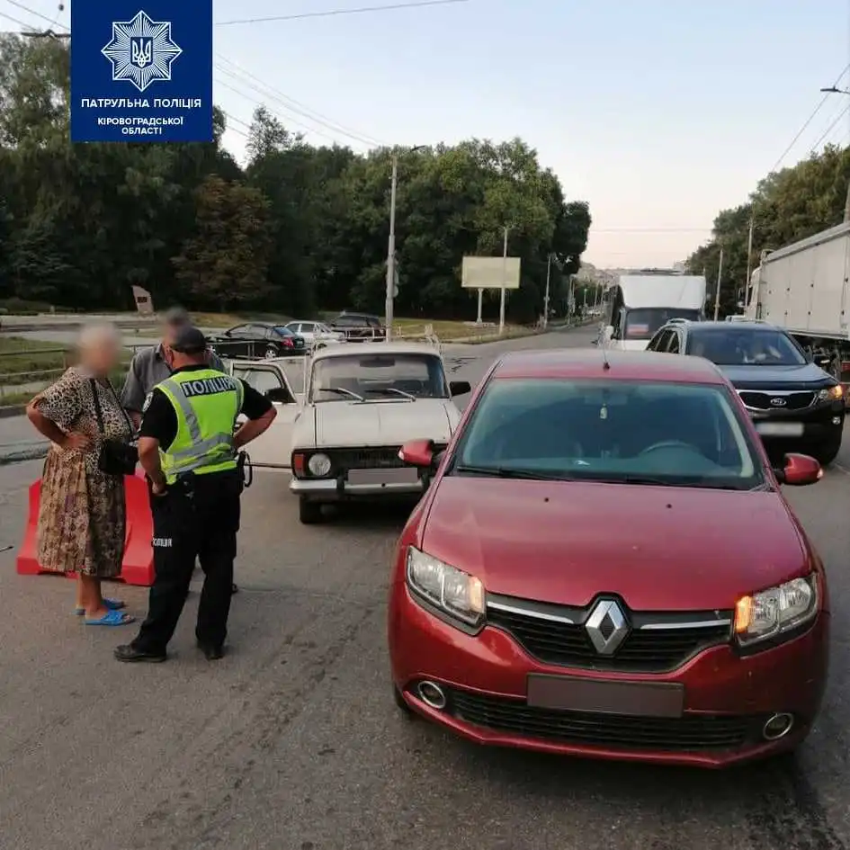 У Кропивницькому на Вокзальній майже одночасно сталися дві ДТП (ФОТО)