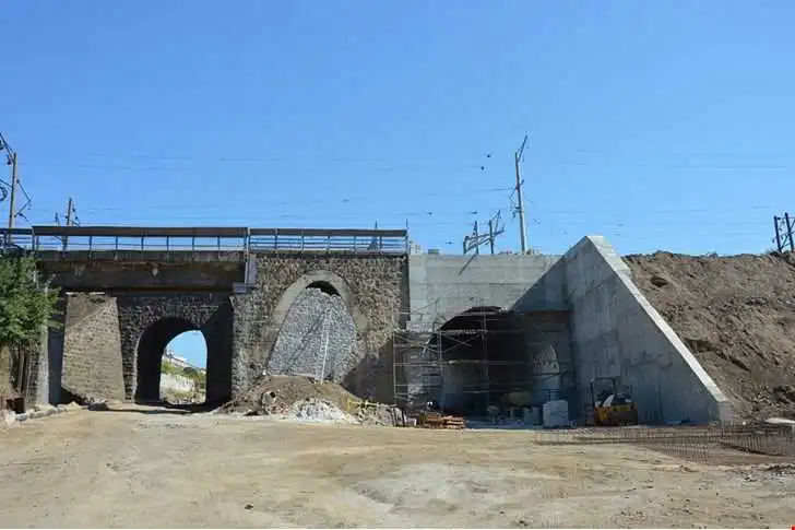 У Кропивницькому повідомили, коли відкриють новозбудовану арку