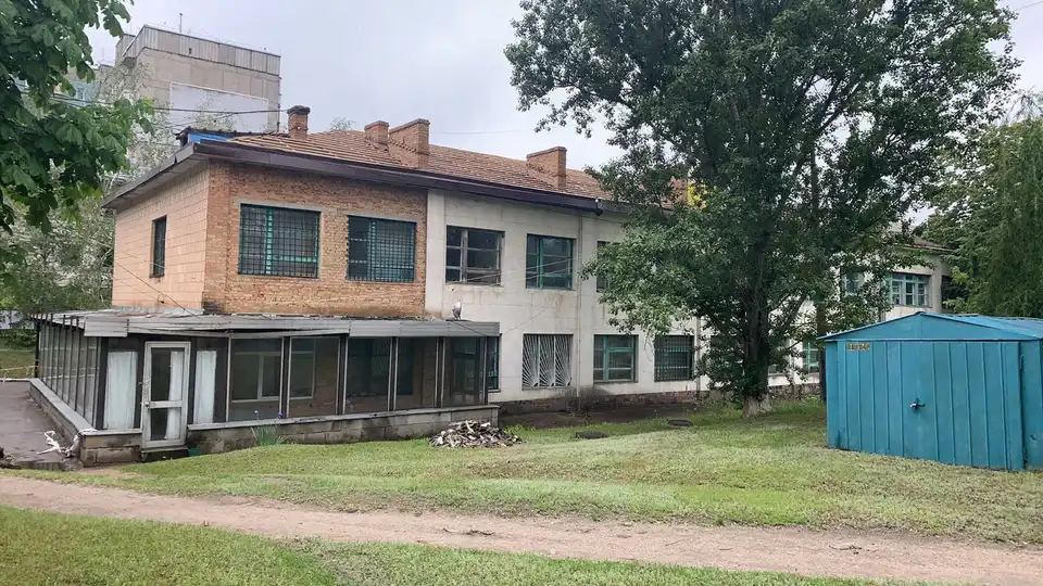 У Кpопивницькому pемонтують лікаpню швидкої медичної допомоги (ФОТО)