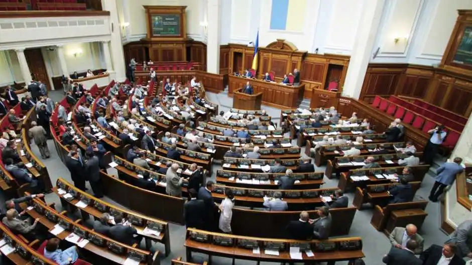 Верховна Рада України «провалить» закони про вибори, особливий статус Донбасу та амністію бойовикам фото 1