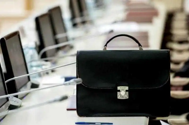 Кабмін погодив звільнення 12 голів РДА на Кіровоградщині