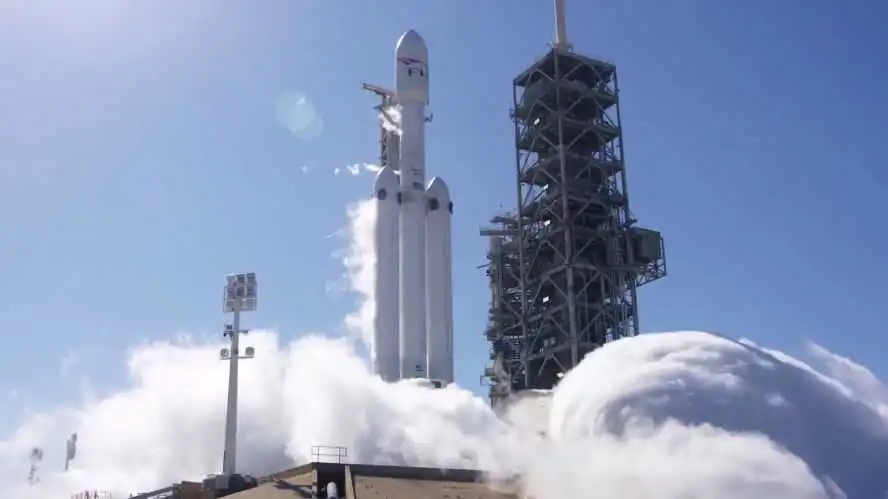 В епохальному запуску ракети Falcon Heavy взяли участь українські «Авіалінії Антонова» (ФОТО) фото 1