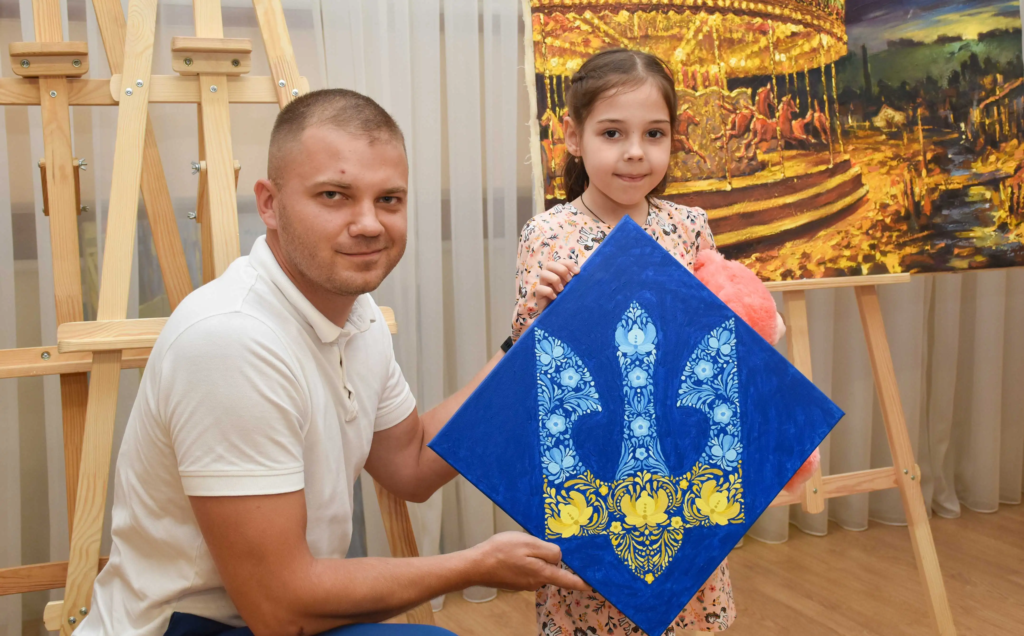 У Кропивницькому на благодійному аукціоні зібрали понад 130 тисяч гривень для ЗСУ (ФОТО) фото 1