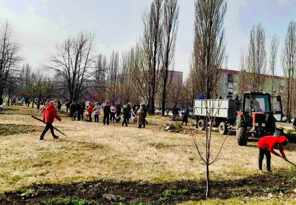 В громадах на Кіровоградщині влаштовують весняні прибирання (ФОТО) фото 1