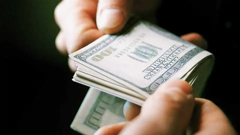 На Кіровоградщині поліцейському, якого підозрюють у хабарництві, обрали запобіжний захід