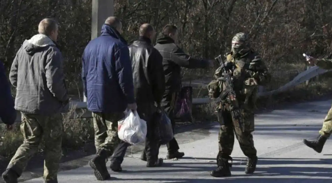 У Мінську домовилися про обмін військовополоненими: коли і скільки фото 1