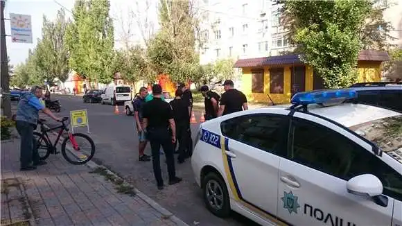 П’яний скутерист на Кіровоградщині в’їхав у «Жигулі» (ФОТО)