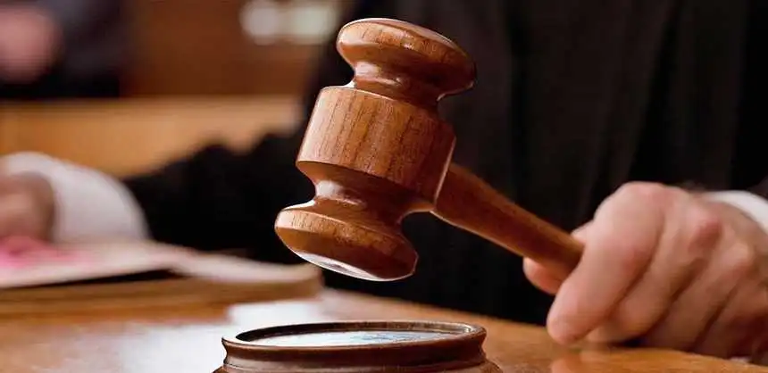 Податківця-хабарника у Кропивницькому триматимуть під нічним домашнім арештом